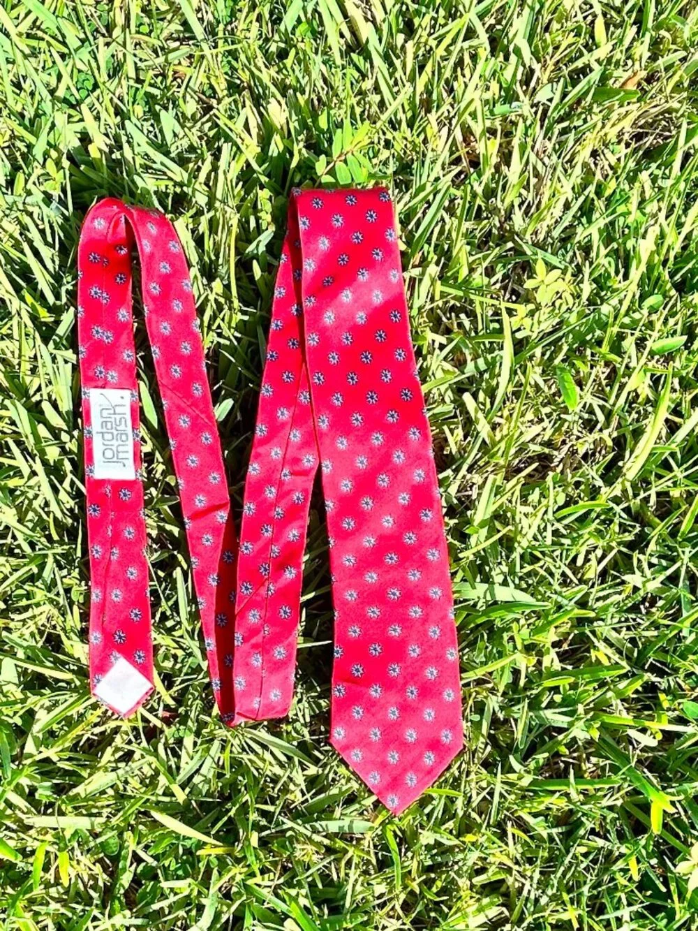 Christian Dior Monsieur Red Silk Tie Blue Floral Medallion Pattern54”x3” France.